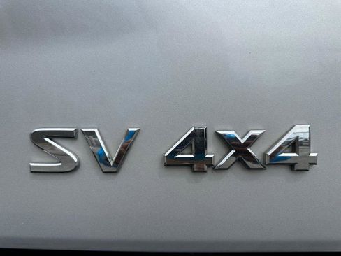 Used 2013 Nissan Titan SV AWD/4WD image 8