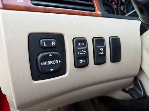 Used 2008 Toyota Solara SLE image 13