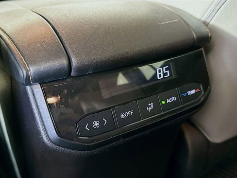 Certified 2023 Toyota Highlander Bronze Edition image 27