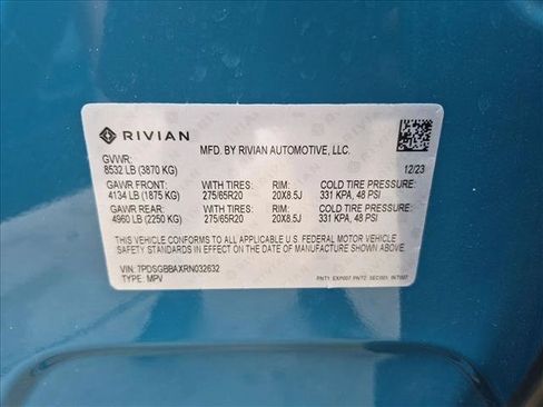 Used 2024 Rivian R1S Adventure AWD/4WD image 27