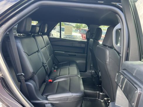 New 2025 Ford Explorer 4WD Police Interceptor image 13