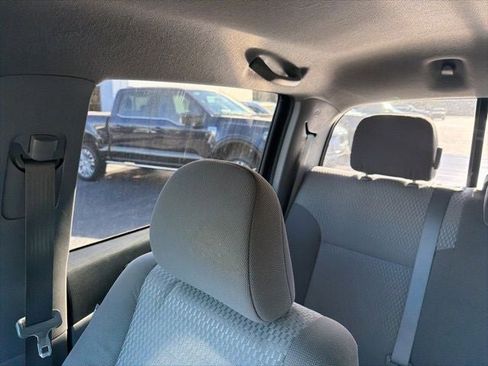 Used 2013 Toyota Tacoma PreRunner image 29