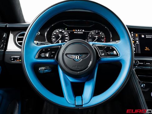 Used 2024 Bentley Flying Spur W12 image 24