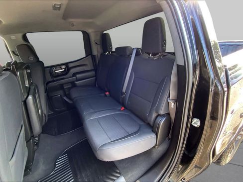 Used 2021 Chevrolet Silverado 1500 LT AWD/4WD image 19