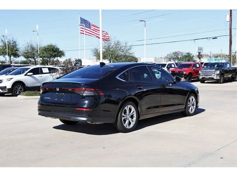 Used 2024 Honda Accord LX image 6