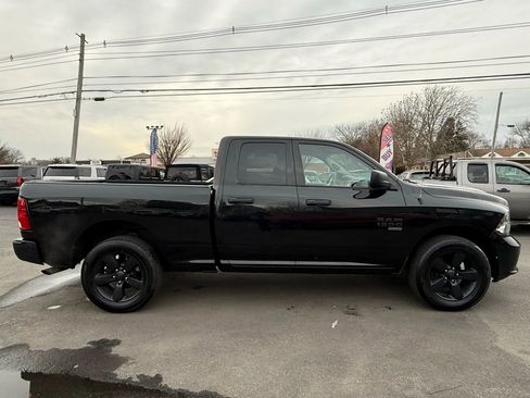 Used 2019 RAM 1500 Express w/ Express Value Package image 10