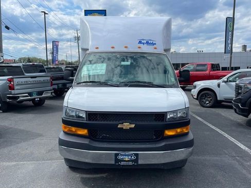 New 2025 Chevrolet Express 3500 w/ Power Convenience Package RWD image 11