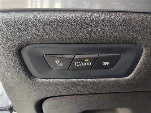 Used 2024 BMW X5 xDrive40i AWD/4WD image 11