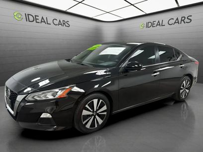 Used 2022 Nissan Altima 2.5 SV
