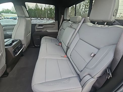 New 2026 GMC Sierra 1500 SLT w/ SLT Premium Plus Package image 14