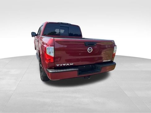 Used 2017 Nissan Titan PRO-4X AWD/4WD image 19