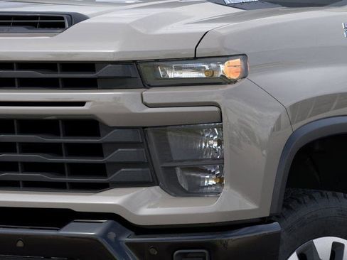 New 2026 Chevrolet Silverado 2500 Custom w/ Custom Value Package AWD/4WD image 10