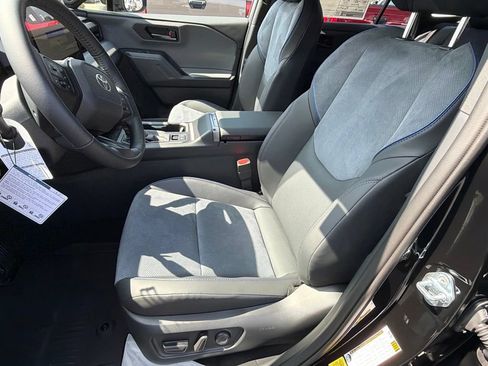 New 2026 Toyota RAV4 XSE AWD/4WD image 21