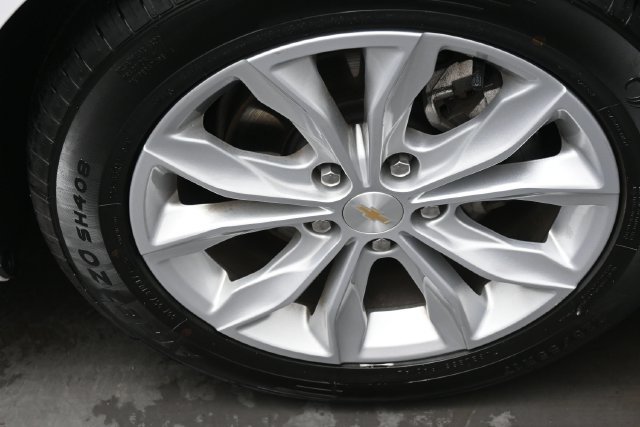 Used 2025 Chevrolet Malibu LT FWD image 29