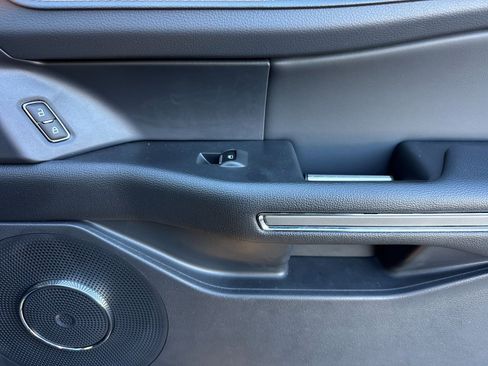 New 2024 Ford Expedition XLT image 20