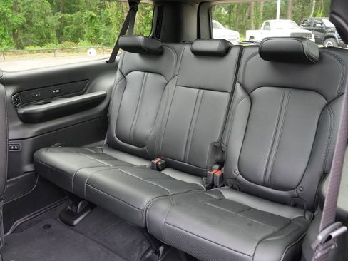 New 2026 Jeep Grand Wagoneer L Limited AWD/4WD image 19