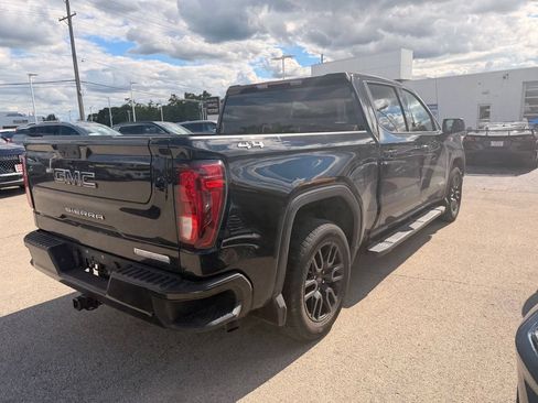 Used 2023 GMC Sierra 1500 Elevation w/ LPO, Elevation Black Package AWD/4WD image 3