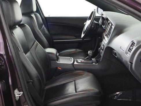 Used 2021 Dodge Charger SXT w/ Leather Interior Group image 19