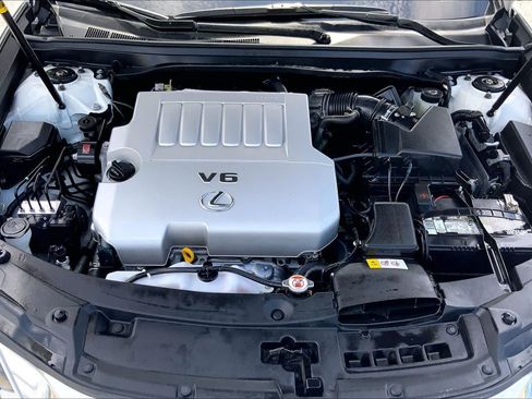 Used 2017 Lexus ES 350 w/ Luxury Package FWD image 31