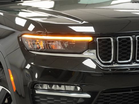 Used 2023 Jeep Grand Cherokee 4WD 4xe image 6