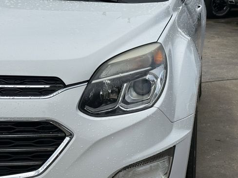 Used 2017 Chevrolet Equinox LT w/ Convenience Package FWD image 11