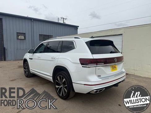 Used 2024 Volkswagen Atlas SEL Premium R-Line AWD/4WD image 5