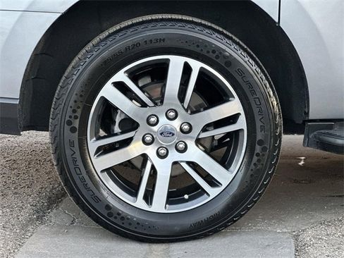Used 2024 Ford Expedition Max Limited image 33