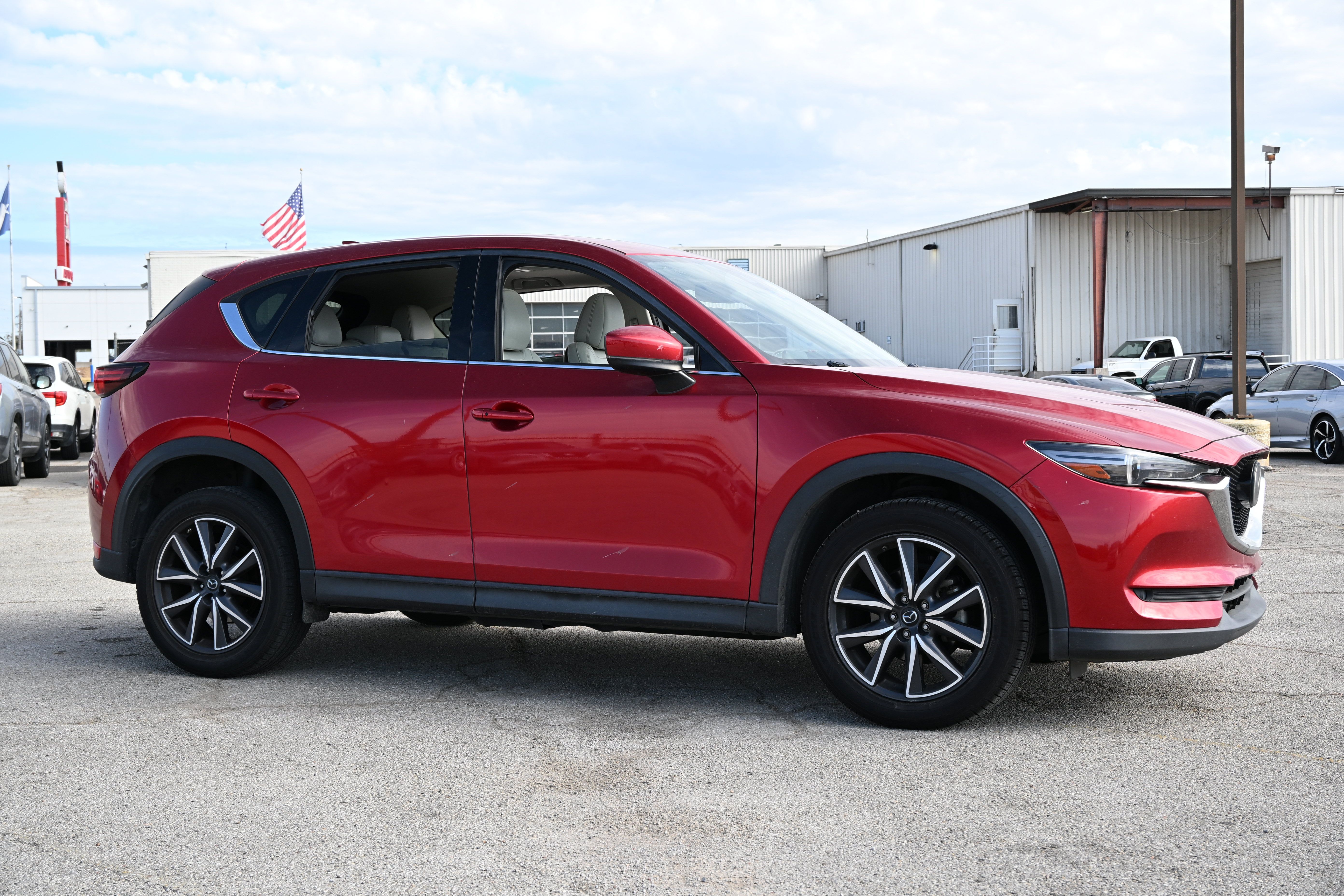 Used 2017 MAZDA CX-5 Grand Touring w/ Premium Package AWD/4WD image 6