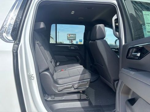 New 2026 Chevrolet Suburban LS w/ Max Trailering Package AWD/4WD image 16