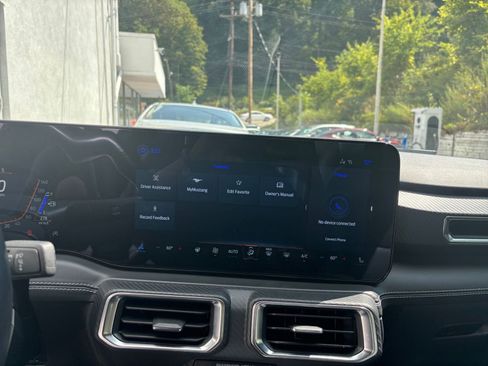 Used 2024 Ford Mustang Premium image 21