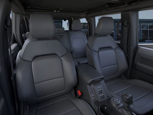 New 2025 Ford Bronco Big Bend w/ Black Diamond Package AWD/4WD image 10