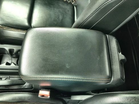 Used 2023 Jeep Gladiator Overland image 21