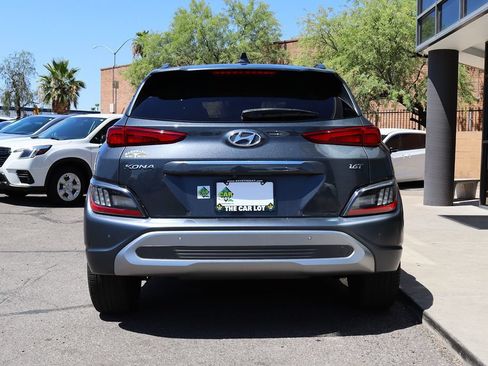 Used 2022 Hyundai Kona Limited FWD image 11