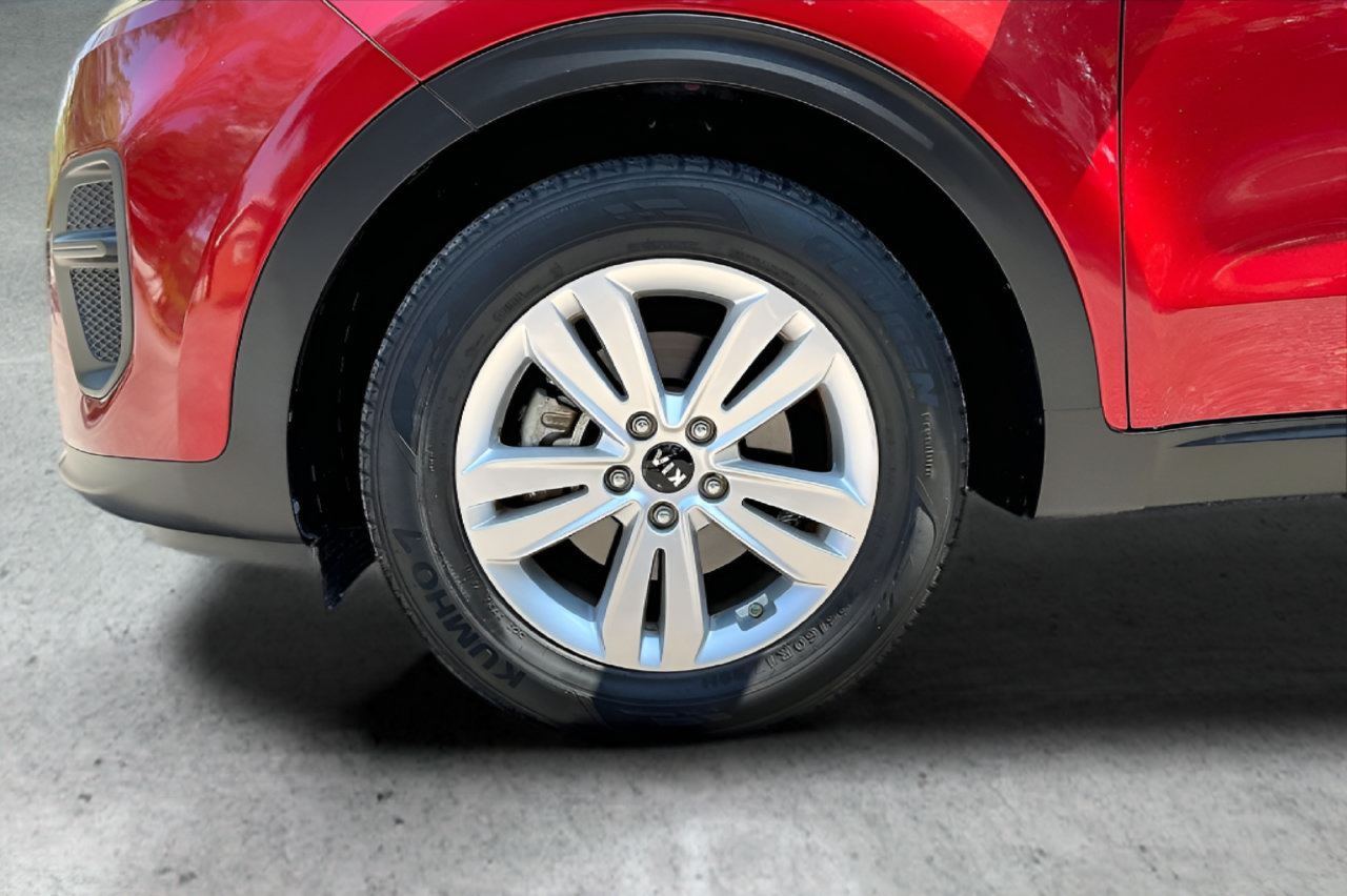 Used 2019 Kia Sportage LX FWD image 36