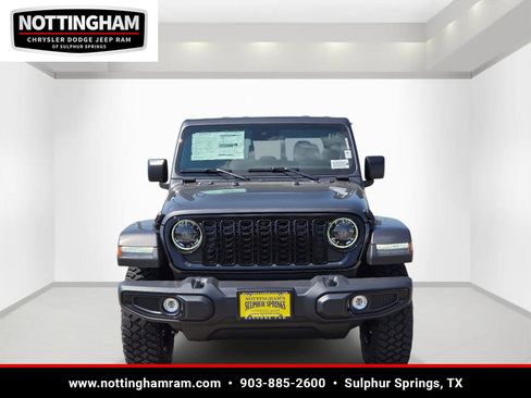 New 2025 Jeep Gladiator Willys image 2