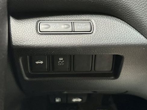 Used 2018 Nissan Altima 2.5 SR w/ SR Special Edition FWD image 32