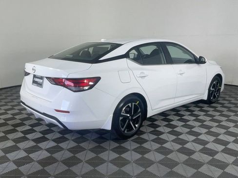 New 2025 Nissan Sentra SV image 4