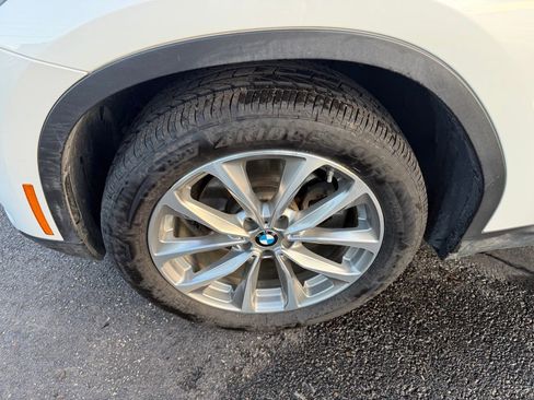 Used 2019 BMW X3 xDrive30i w/ Premium Package image 12