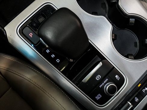 Used 2019 Kia Stinger GT2 image 33