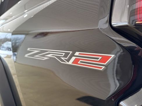 Used 2024 Chevrolet Colorado ZR2 w/ ZR2 Convenience Package III image 34