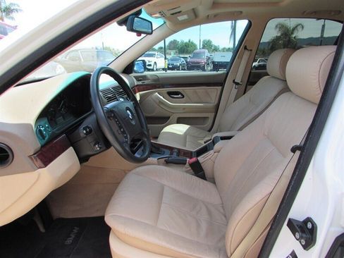 Used 2000 BMW 528i Sedan RWD image 10