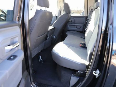 Used 2024 RAM 1500 Classic SLT image 17