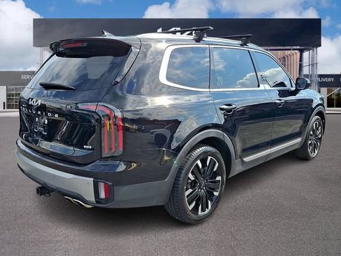 Certified 2023 Kia Telluride SX Prestige AWD/4WD image 6