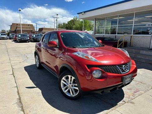 Used 2012 Nissan Juke SV AWD/4WD image 1