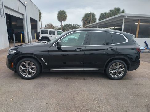 Used 2024 BMW X3 sDrive30i w/ Convenience Package image 9