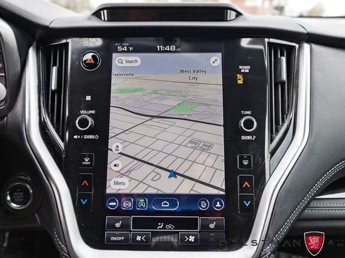 Used 2023 Subaru Outback Limited image 5