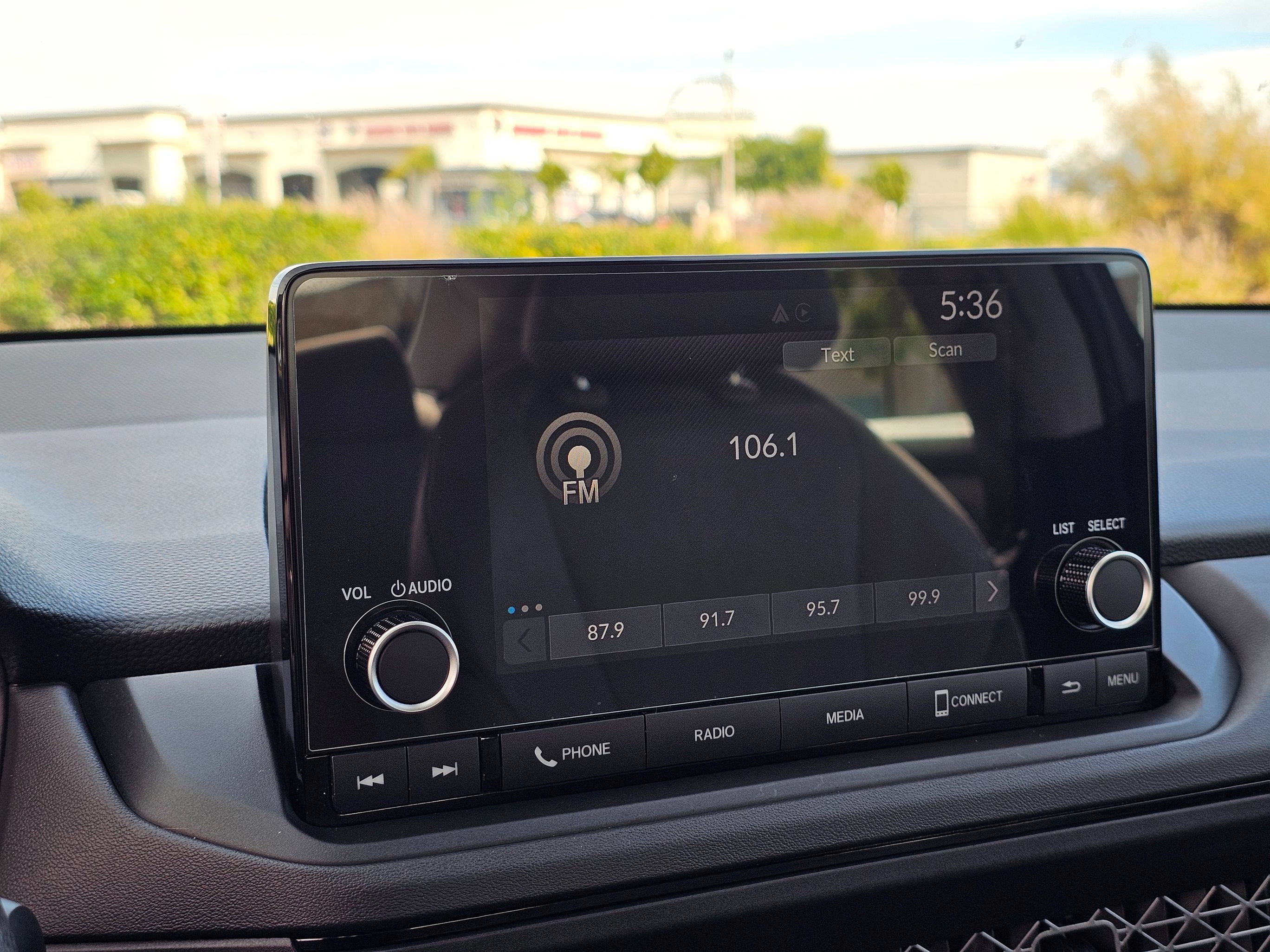 Used 2025 Honda Accord LX image 29
