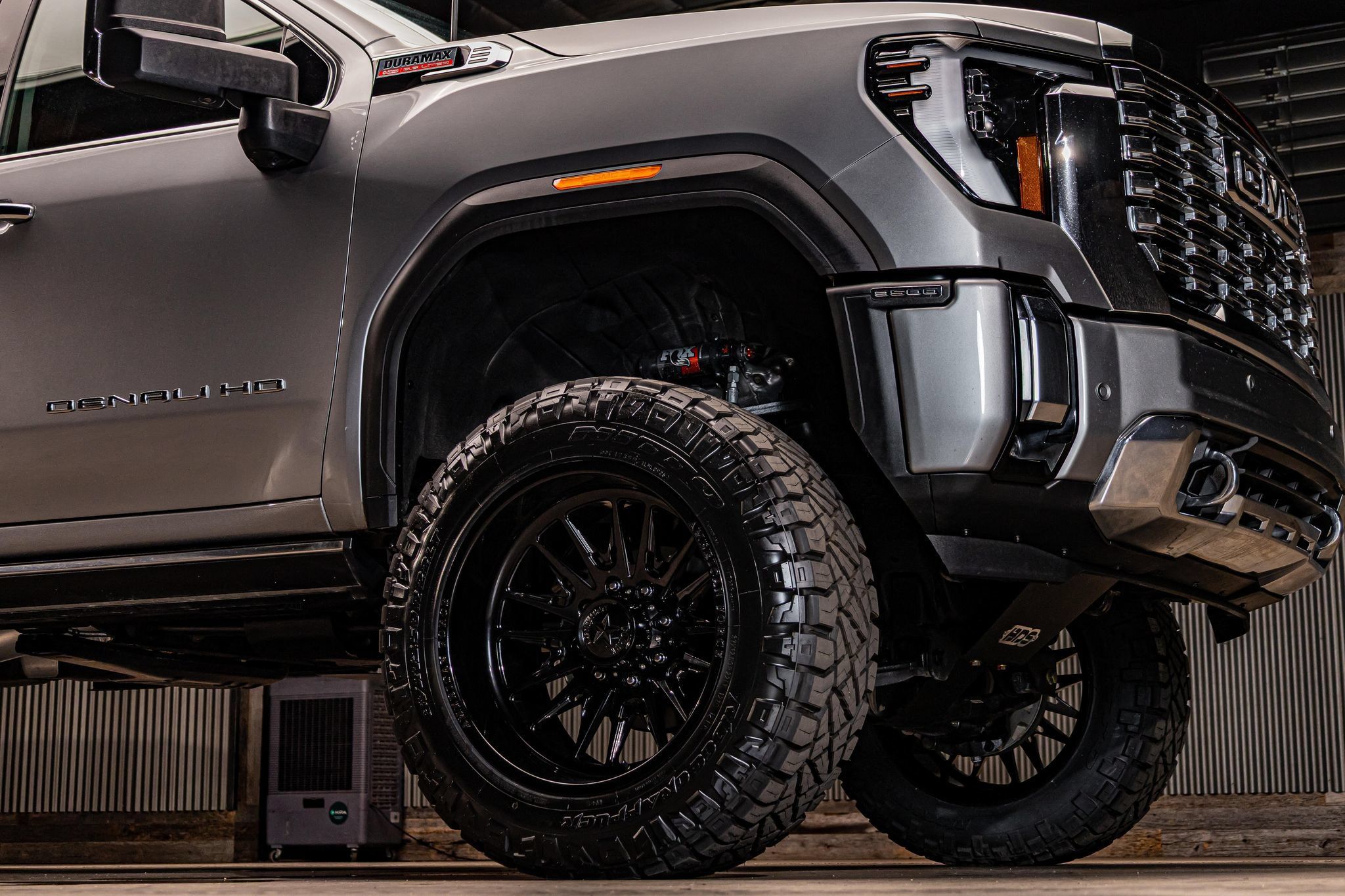 Used 2026 GMC Sierra 3500 Denali w/ Denali Reserve Package AWD/4WD image 16