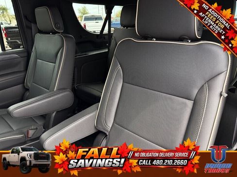 Used 2024 GMC Yukon XL SLT w/ SLT Luxury Package AWD/4WD image 21