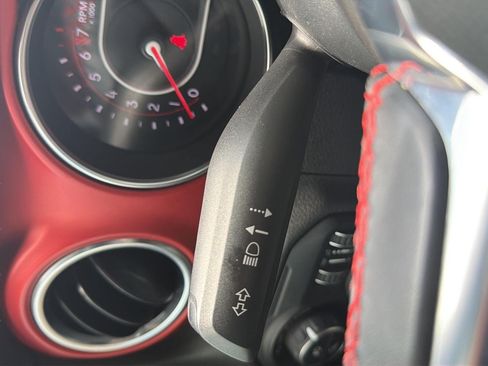 Used 2020 Jeep Gladiator Rubicon AWD/4WD image 19